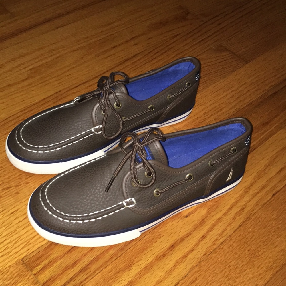 Boys Nautica Shoes